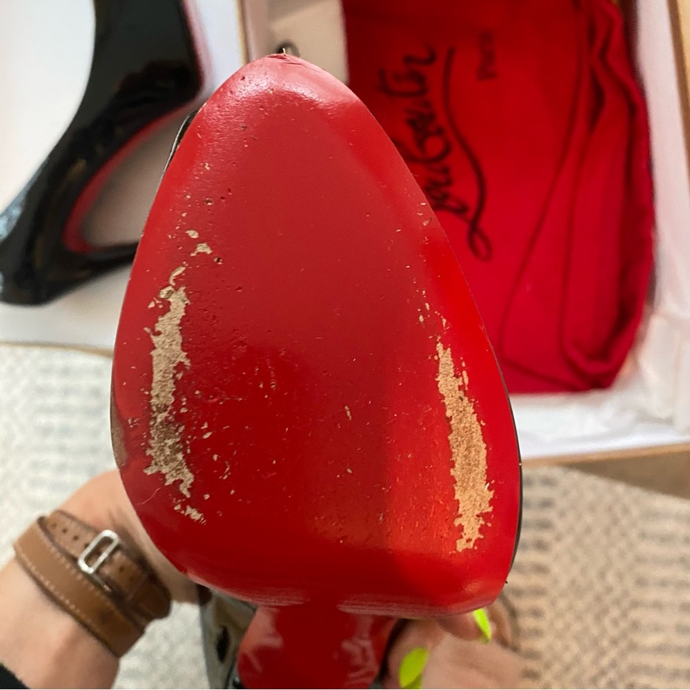 Christian Louboutin Vendome 120 Patent Leather Pumps EU 39.5 Black Red Sole - Picture 8 of 11